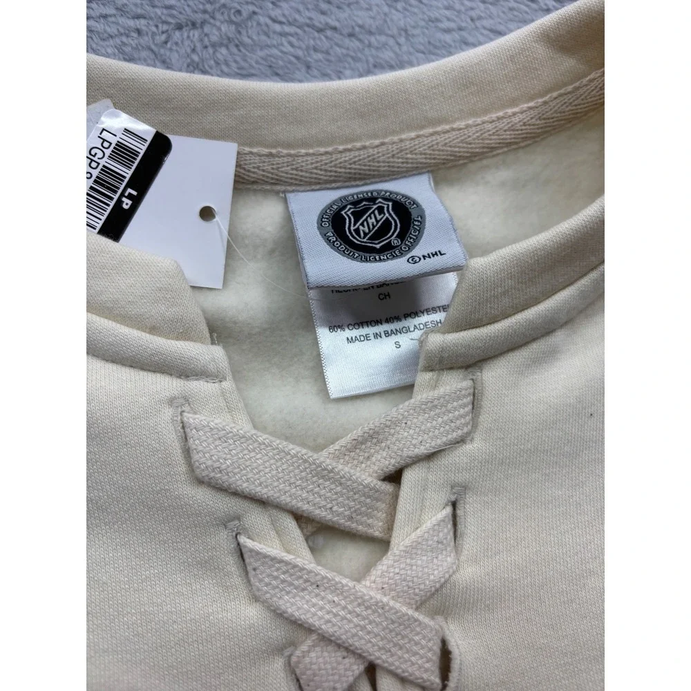NHL Vegas Golden Knights Womens‎ Cream Lace Up V-Neck Sweatshirt Small NWT - Picture 5 of 5